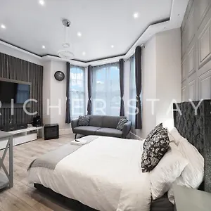 Hackney - En-suite & Amenities Hotel